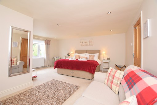 light and airy Hereford room